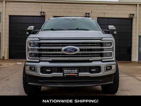 Used 2024 Ford F250 Limited w/ FX4 Off-Road Package image 4