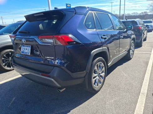 Used 2020 Toyota RAV4 Limited image 6