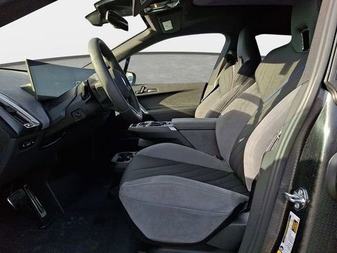 New 2026 BMW iX xDrive60 w/ M Sport Package image 10