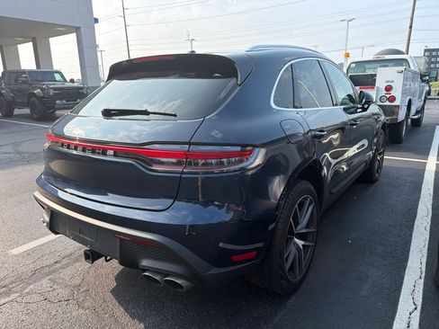 Used 2023 Porsche Macan S AWD/4WD image 3