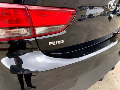 Used 2020 Kia Rio S image 32