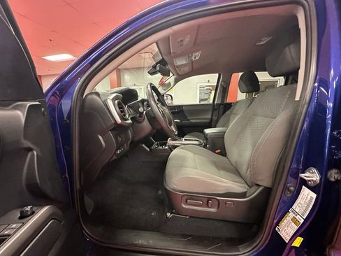 Certified 2023 Toyota Tacoma SR5 image 10