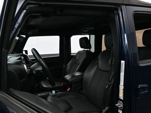 Used 2013 Jeep Wrangler Unlimited Sport AWD/4WD image 10