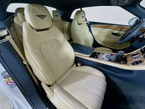 Used 2020 Bentley Continental GT AWD/4WD image 46