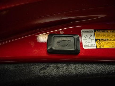 Used 2013 Toyota RAV4 Limited image 8