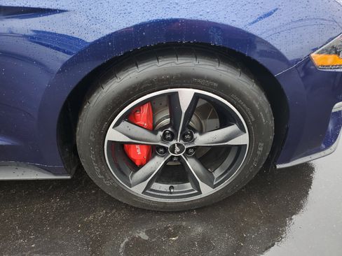 Used 2019 Ford Mustang GT image 5