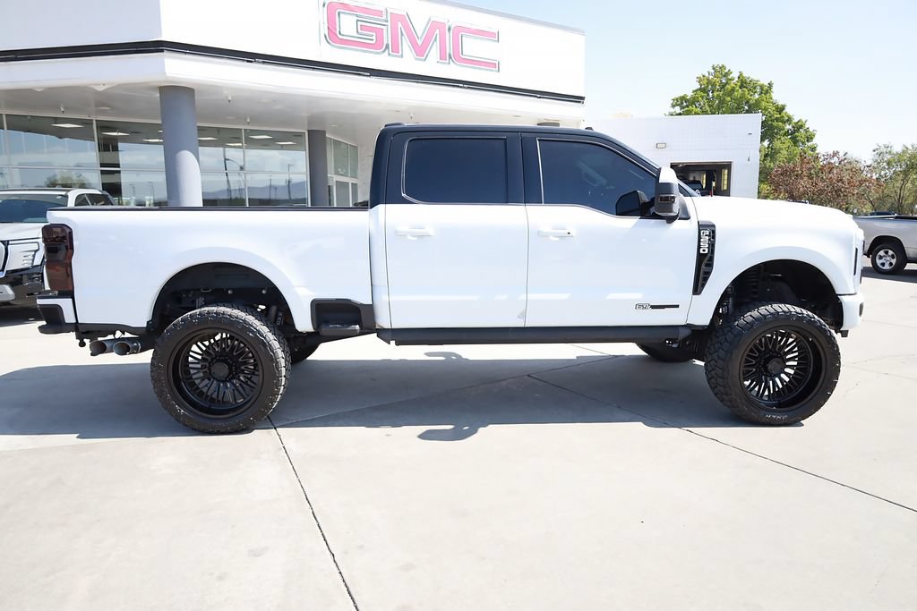 Used 2023 Ford F250 Lariat w/ Lariat Ultimate Package AWD/4WD image 7