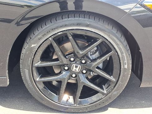 Used 2024 Honda Civic Sport image 8