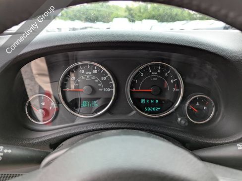 Used 2015 Jeep Wrangler Sport w/ Quick Order Package 24S AWD/4WD image 5