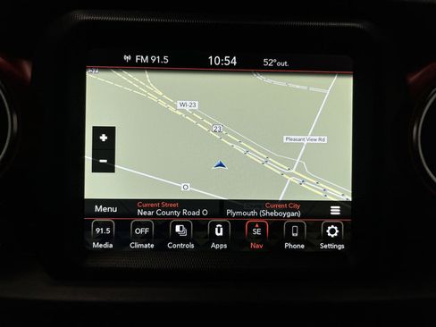 Used 2022 Jeep Wrangler Unlimited Rubicon AWD/4WD image 8
