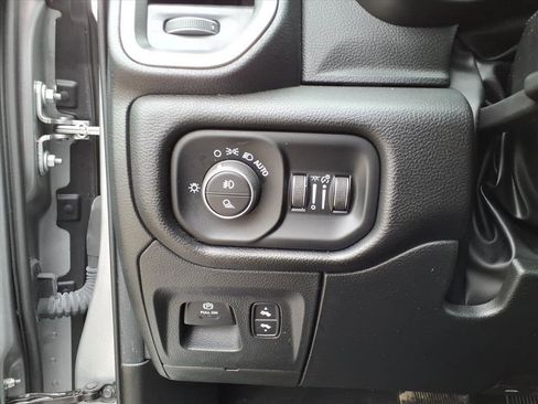 Used 2023 RAM 1500 Laramie image 22