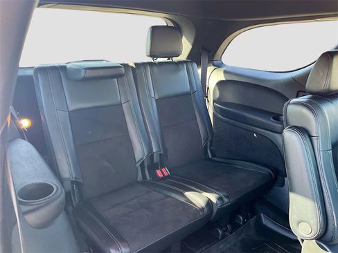 Used 2022 Dodge Durango GT image 27