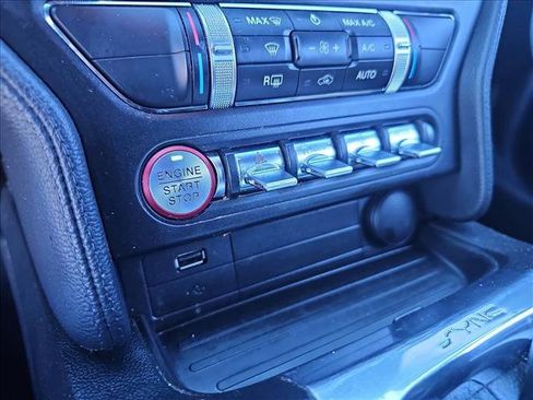 Used 2018 Ford Mustang Coupe w/ Equipment Group 101A image 21