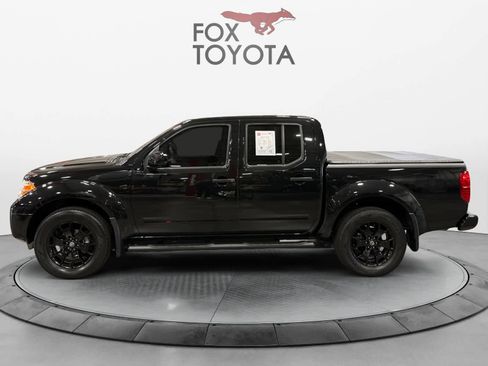 Used 2021 Nissan Frontier SV w/ Midnight Edition Floor Mats AWD/4WD image 3