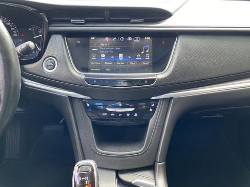 Used 2018 Cadillac XT5 Premium Luxury AWD/4WD image 1