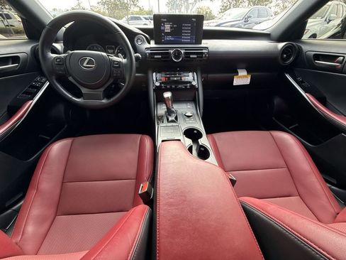 Used 2023 Lexus IS 300 300 w/ Comfort Package image 18