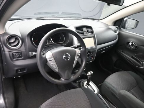 Used 2019 Nissan Versa SV image 18