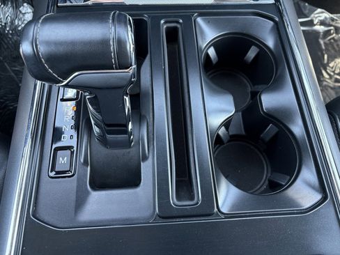 Used 2023 Ford F150 Lariat image 44