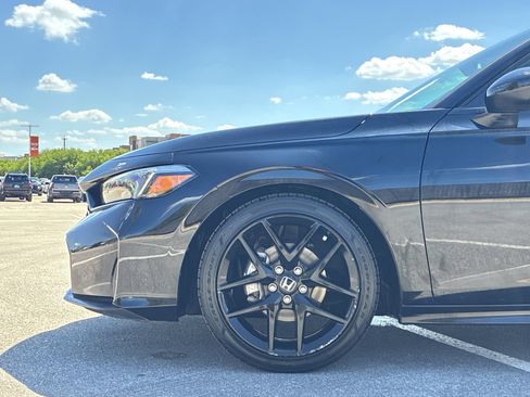 Certified 2025 Honda Civic Sport image 14