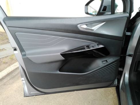 Used 2023 Volkswagen ID.4 Pro S RWD image 11