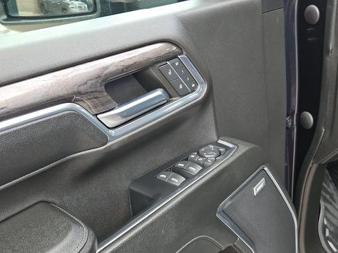 Used 2024 Chevrolet Silverado 2500 LTZ w/ LTZ Plus Package AWD/4WD image 12