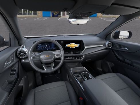 New 2026 Chevrolet Equinox LT w/ Convenience Package II AWD/4WD image 15