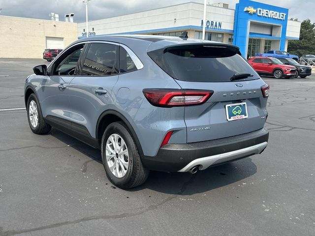 Used 2024 Ford Escape Active w/ Tech Pack #2 AWD/4WD image 5