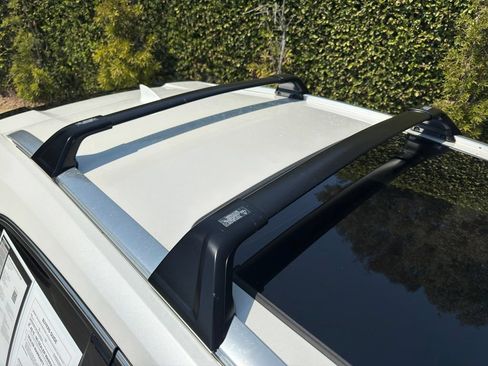 Certified 2024 Lexus UX 250h FWD image 10