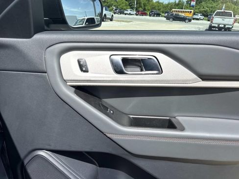 Certified 2026 Ford Explorer Active w/ Active Comfort Package RWD image 14