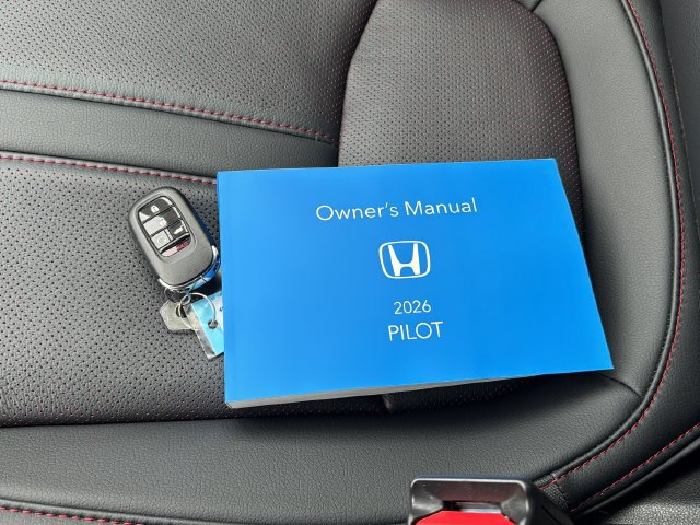 Certified 2026 Honda Pilot Black Edition image 44