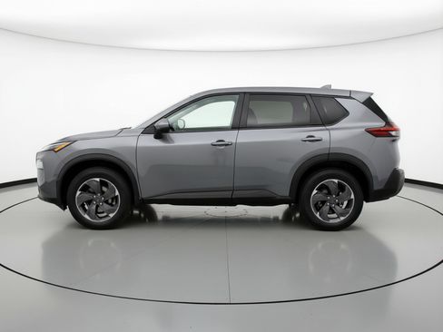 Used 2025 Nissan Rogue SV image 5