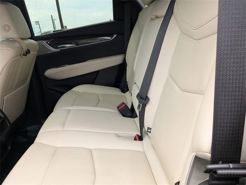 Used 2021 Cadillac XT5 Sportv image 16