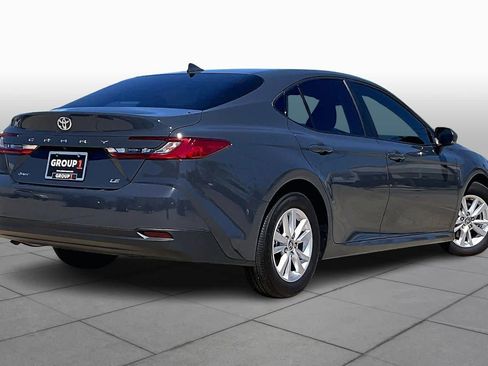 Used 2025 Toyota Camry LE image 12