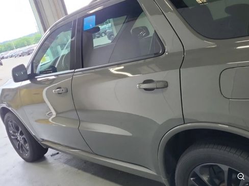 Used 2023 Dodge Durango GT AWD/4WD image 3