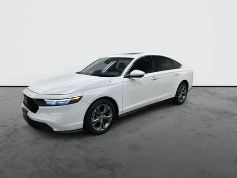 Used 2024 Honda Accord EX image 8