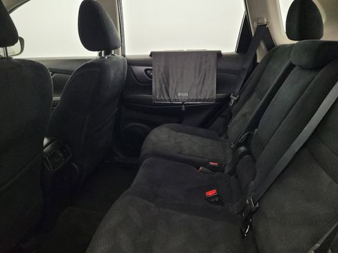 Used 2016 Nissan Rogue S AWD/4WD image 18