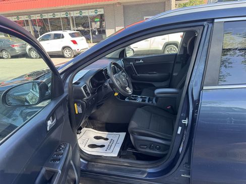 Used 2019 Kia Sportage LX w/ LX Popular Package AWD/4WD image 7