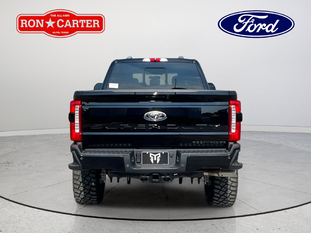 New 2025 Ford F250 XLT w/ Black Appearance Package AWD/4WD image 4