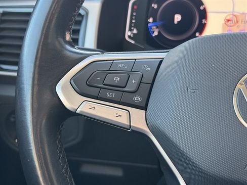 Used 2021 Volkswagen Atlas SEL Premium image 13