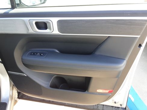 Used 2024 Hyundai Santa Fe Limited FWD image 16