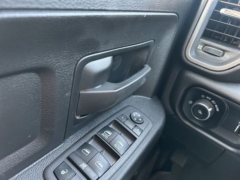 Used 2022 RAM 3500 Tradesman image 21