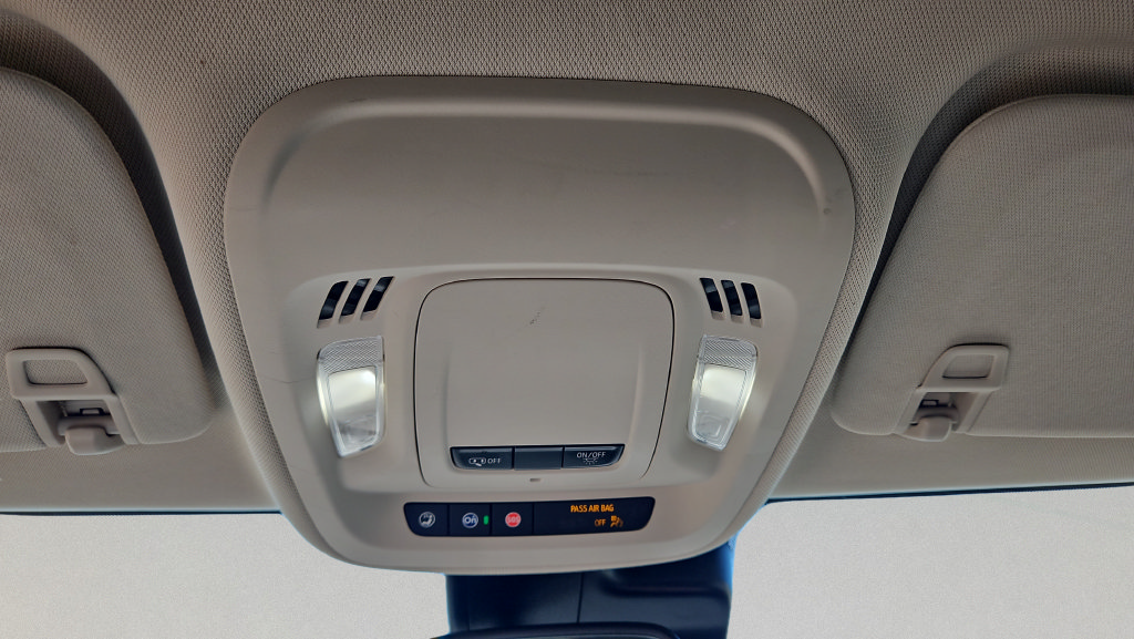 Used 2022 Buick Envision Preferred AWD/4WD image 11