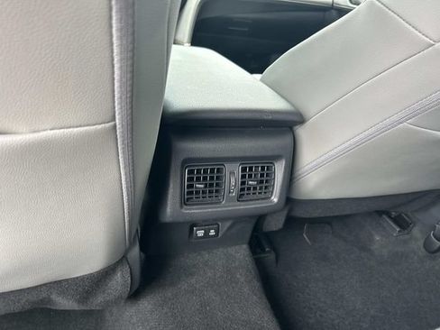 Used 2025 Toyota Camry SE FWD image 16
