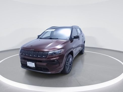 Used 2022 Jeep Compass High Altitude image 3