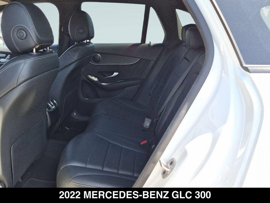 Used 2022 Mercedes-Benz GLC 300 4MATIC image 17