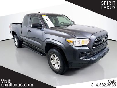 Used 2016 Toyota Tacoma SR
