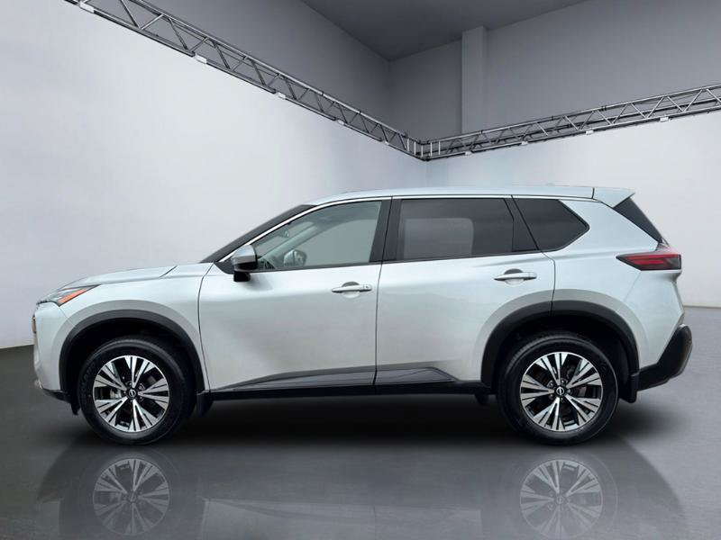 Used 2023 Nissan Rogue SV AWD/4WD image 2