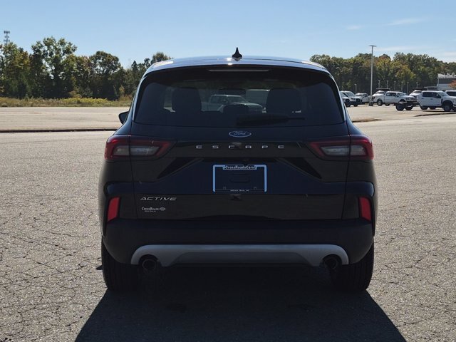 Certified 2023 Ford Escape Active FWD image 5