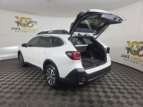 Used 2022 Subaru Outback Premium AWD/4WD image 31