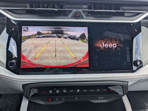 New 2026 Jeep Cherokee Limited AWD/4WD image 14